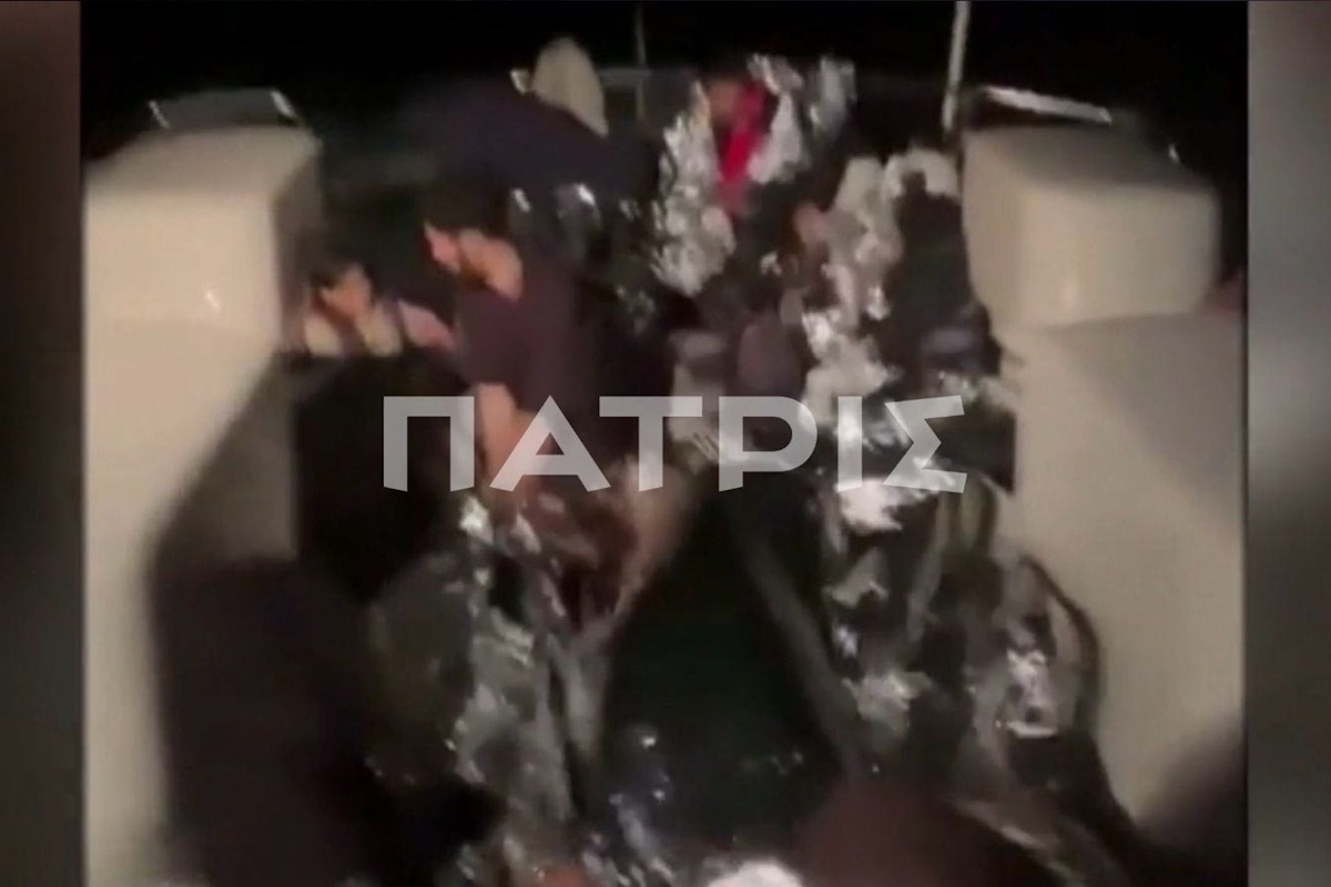 Κρήτη: Συγκλονιστικές οι μαρτυρίες των 2 επιζώντων από το ναυάγιο με 17 νεκρούς μετανάστες – Αναφέρθηκαν σε 34 επιβαίνοντες συνολικά